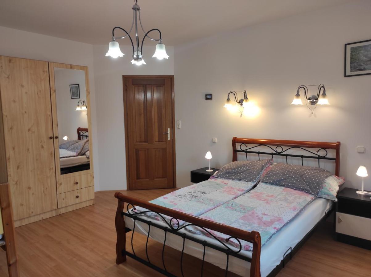 Badacsony Apartmanhaz Badacsonytomaj Luaran gambar