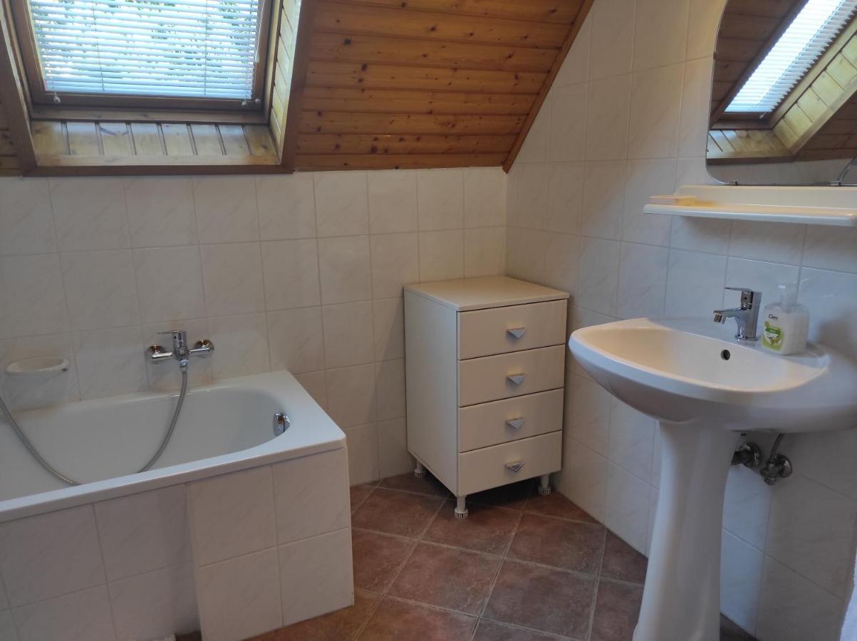 Badacsony Apartmanhaz Badacsonytomaj Luaran gambar