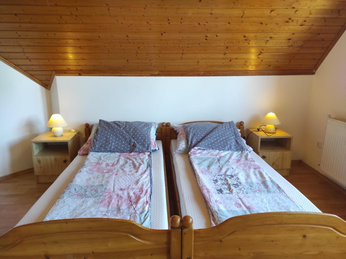 Badacsony Apartmanhaz Badacsonytomaj Luaran gambar
