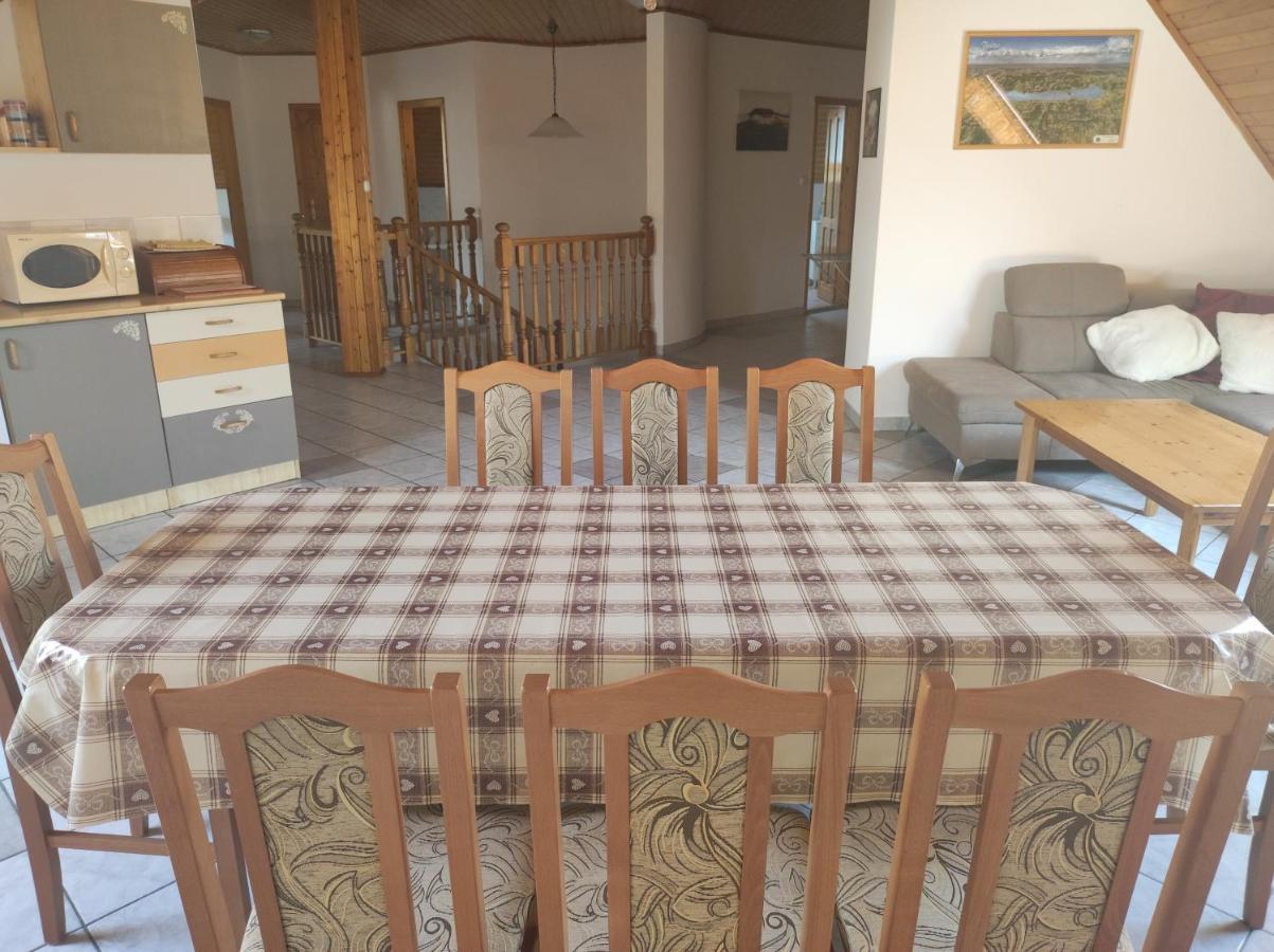 Badacsony Apartmanhaz Badacsonytomaj Luaran gambar