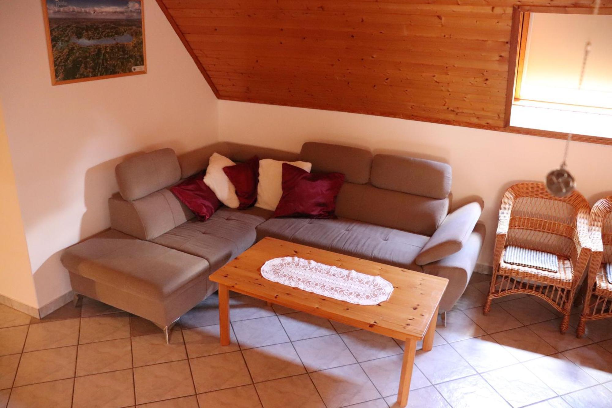 Badacsony Apartmanhaz Badacsonytomaj Luaran gambar