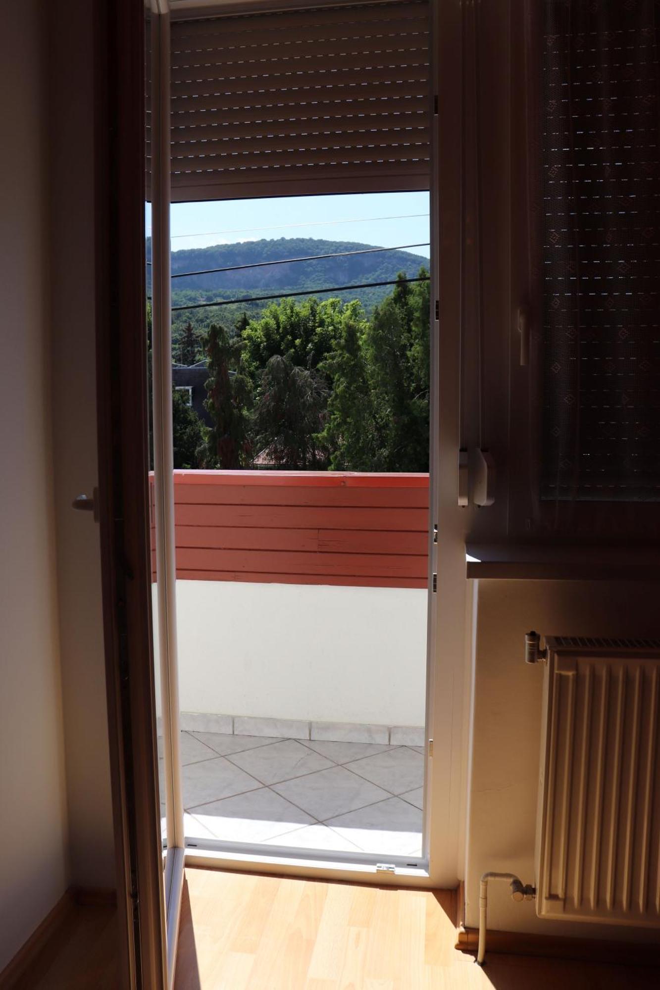 Badacsony Apartmanhaz Badacsonytomaj Luaran gambar