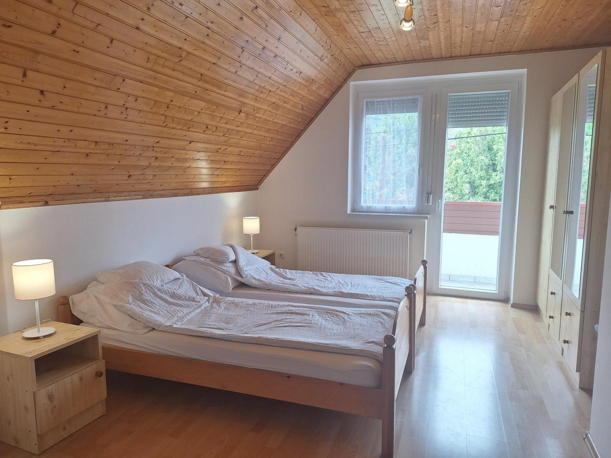 Badacsony Apartmanhaz Badacsonytomaj Luaran gambar